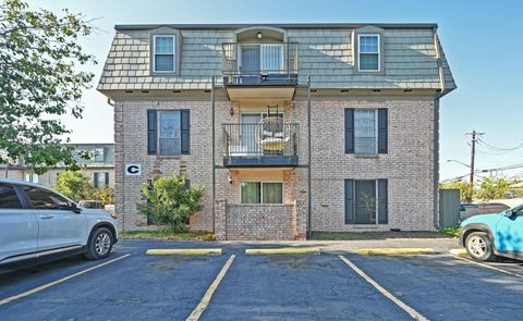 Tiny photo for 2425 Ashdale DR #28, Austin, TX 78757 (MLS # 9631104)
