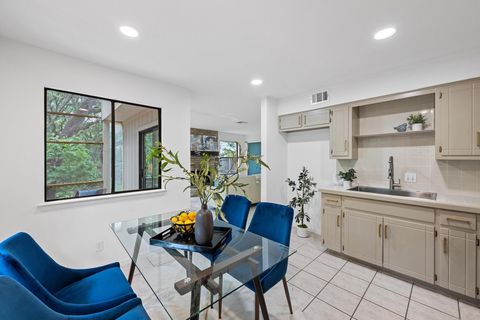 Tiny photo for 1511 Terrapin CT #B, Austin, TX 78746 (MLS # 5449262)