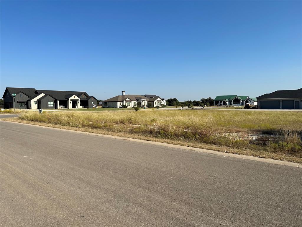 117 Fall DR
