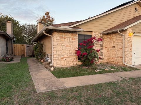 1910 Margalene WAY Austin TX 78728