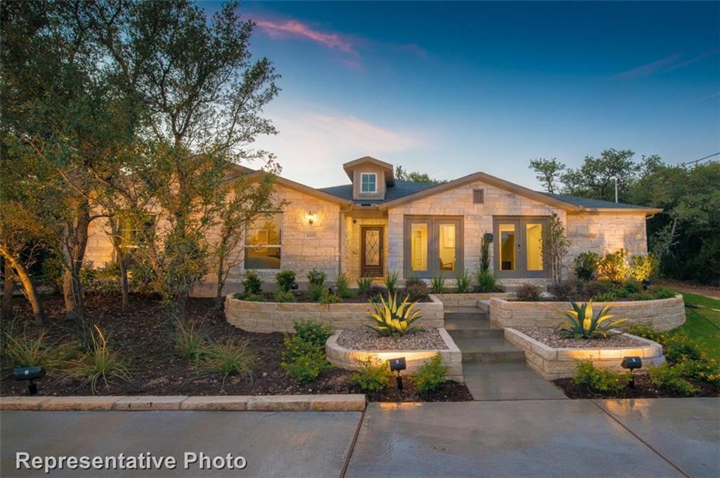 Photo 1 of 27 — 2304 MacArthur LN, Lago Vista, TX 78645