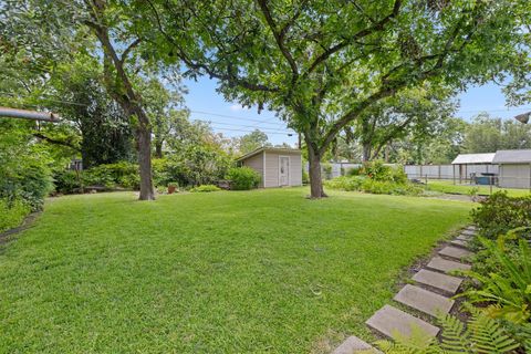 Tiny photo for 1314 Cloverleaf DR, Austin, TX 78723 (MLS # 5050927)
