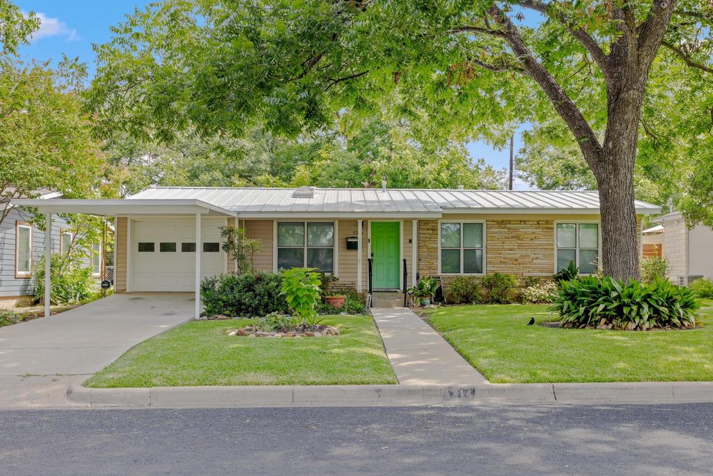 Photo for 1314 Cloverleaf DR, Austin, TX 78723 (MLS # 5050927)
