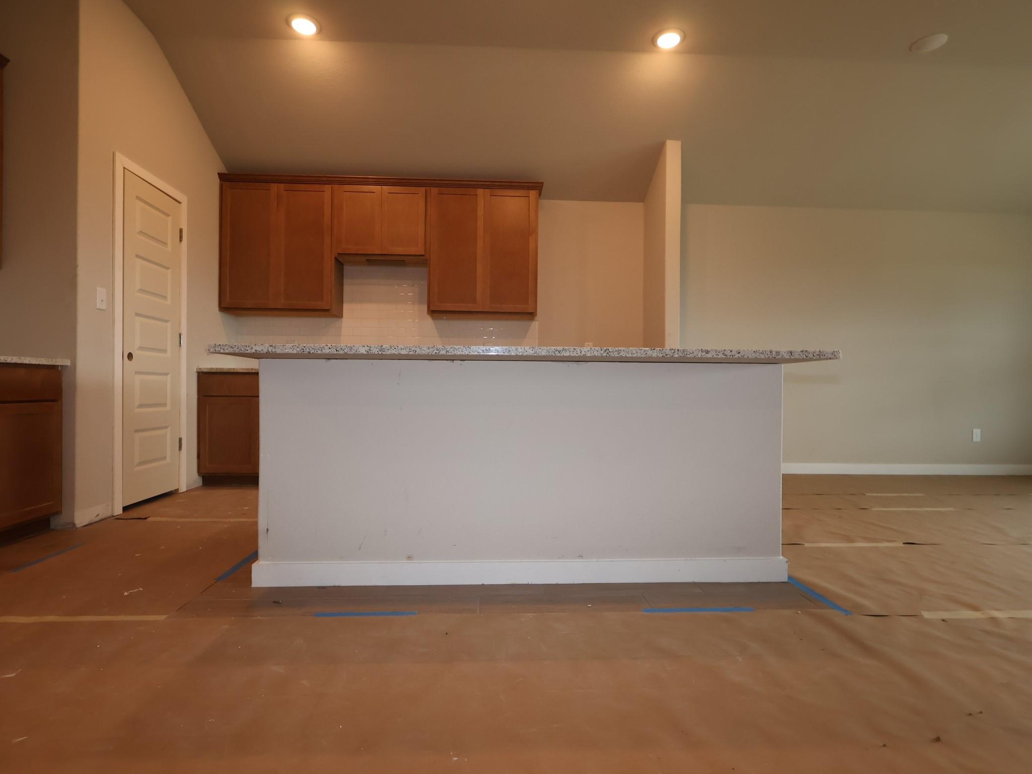 10200 Pink Billed Cuckoo DR