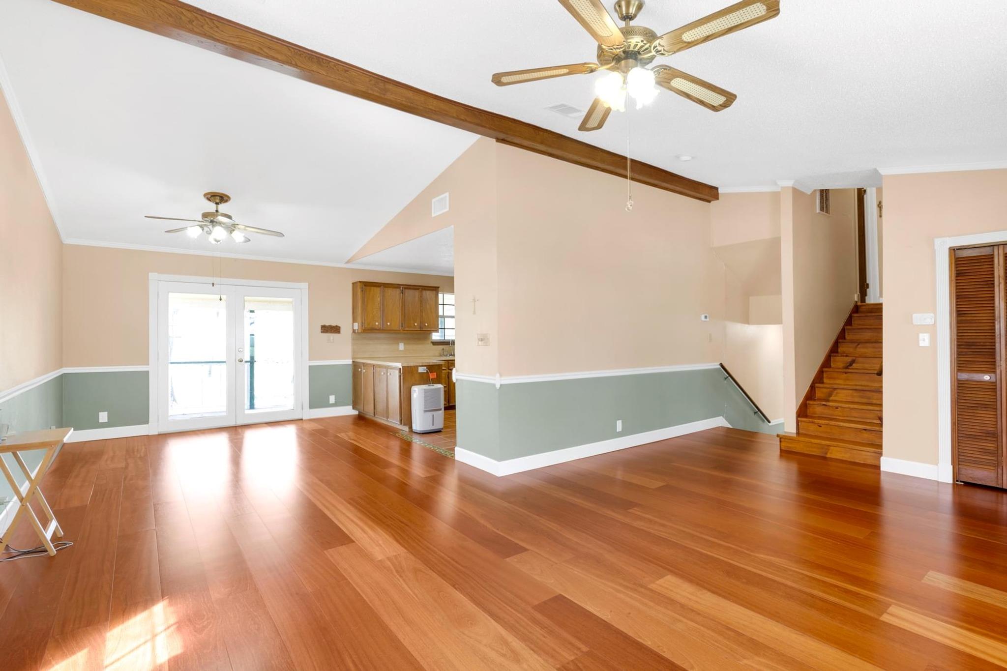 3508 Victorine LN