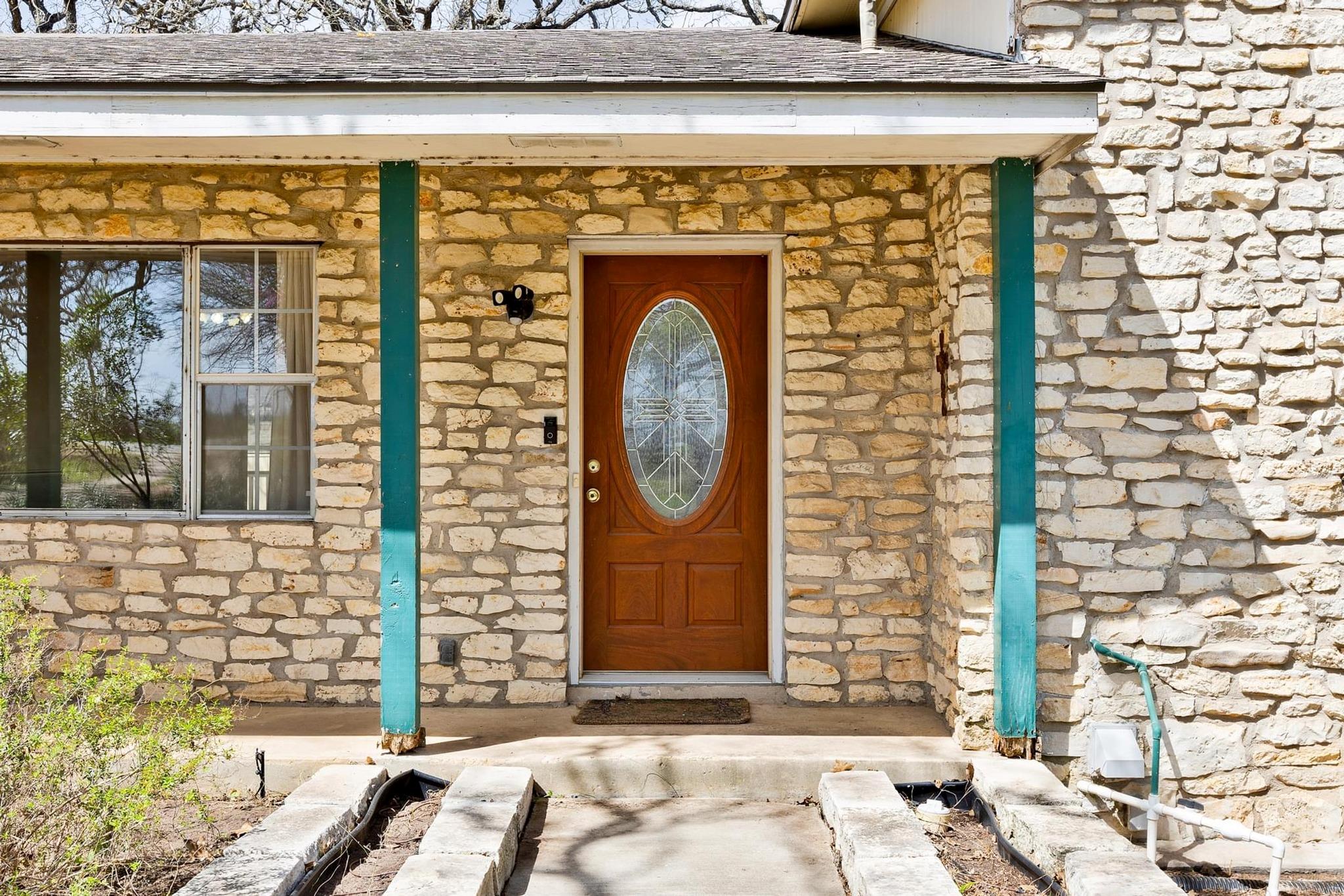 3508 Victorine LN