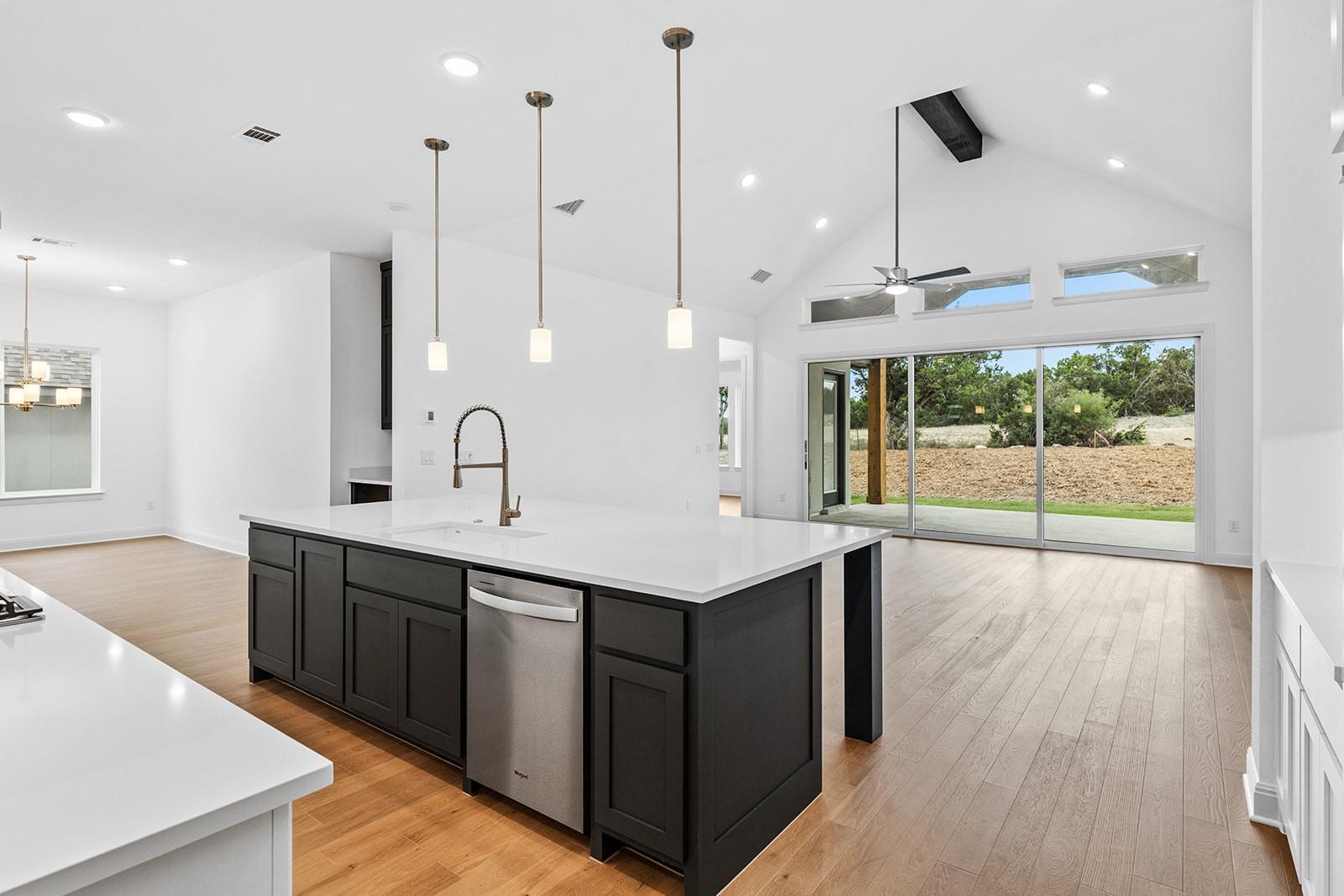 6808 Liberty Grotto CT