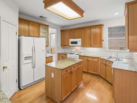 Tiny photo for 7120 Gentle Oak DR, Austin, TX 78749 (MLS # 7010340)