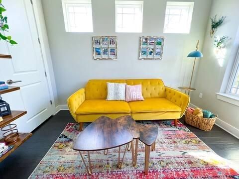 Tiny photo for 807 E 16th ST #B, Austin, TX 78702 (MLS # 7780867)