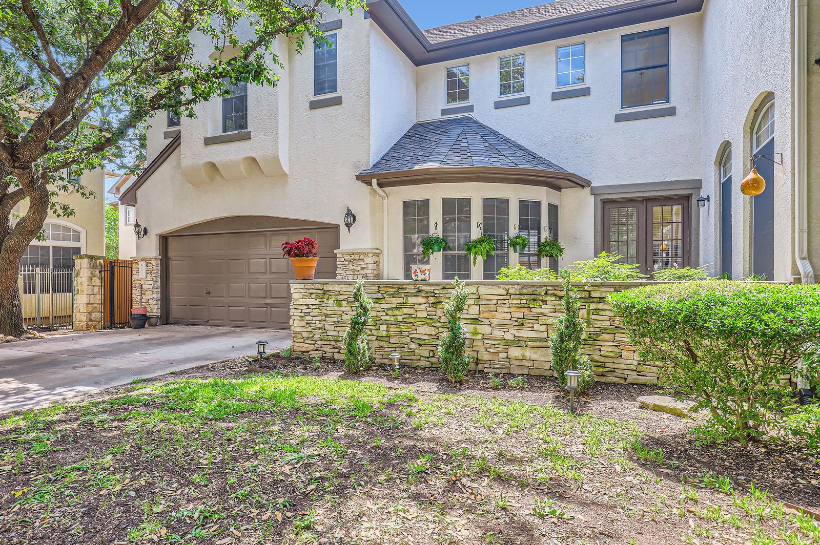 3824 Gaines CT