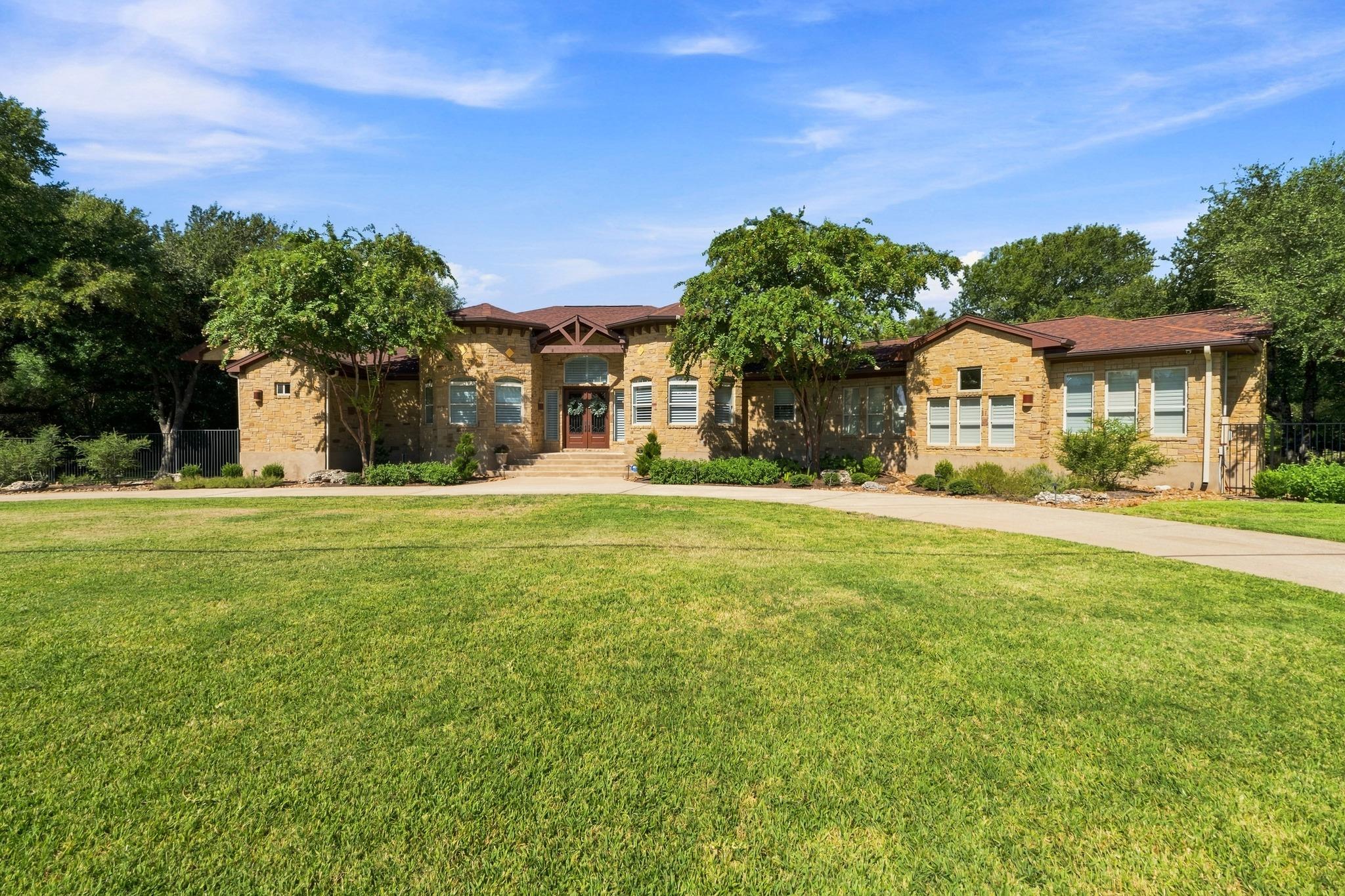 2308 Walsh DR