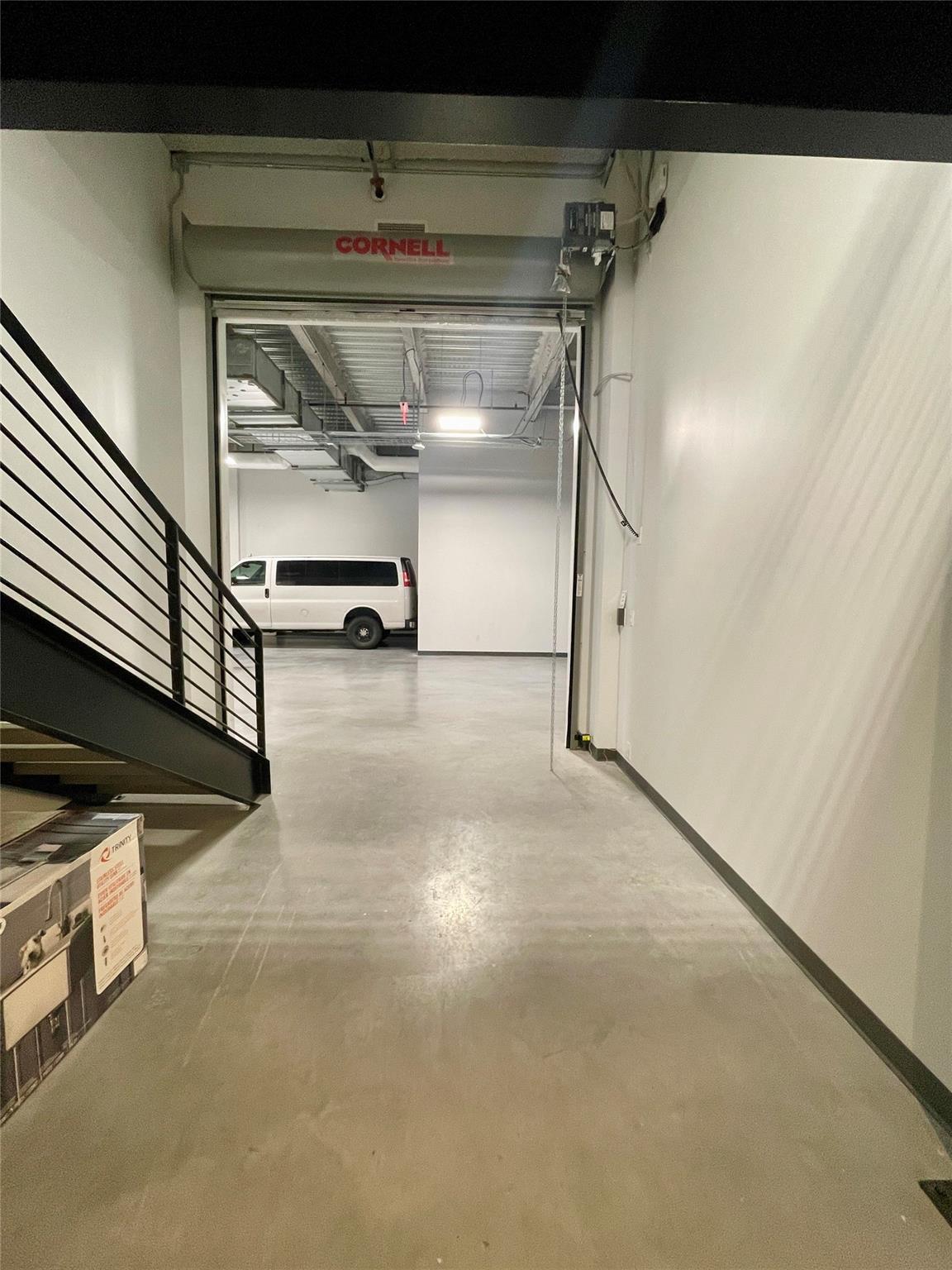4229 N FM 620 RD 207