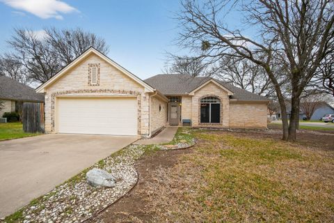 Photo of 3001 Parker DR, Georgetown, TX 78628 (MLS # 7200284)