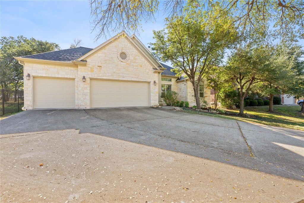 Photo of 16113 Indina Hills CV, Austin, TX 78717 (MLS # 5439674)
