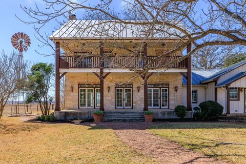 249 Eureka LN Fredericksburg TX 78624