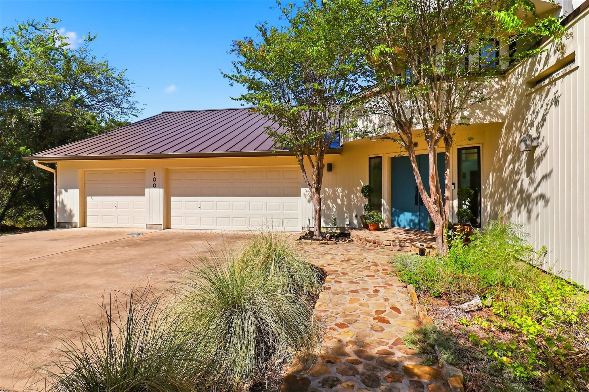 100 Derby DR