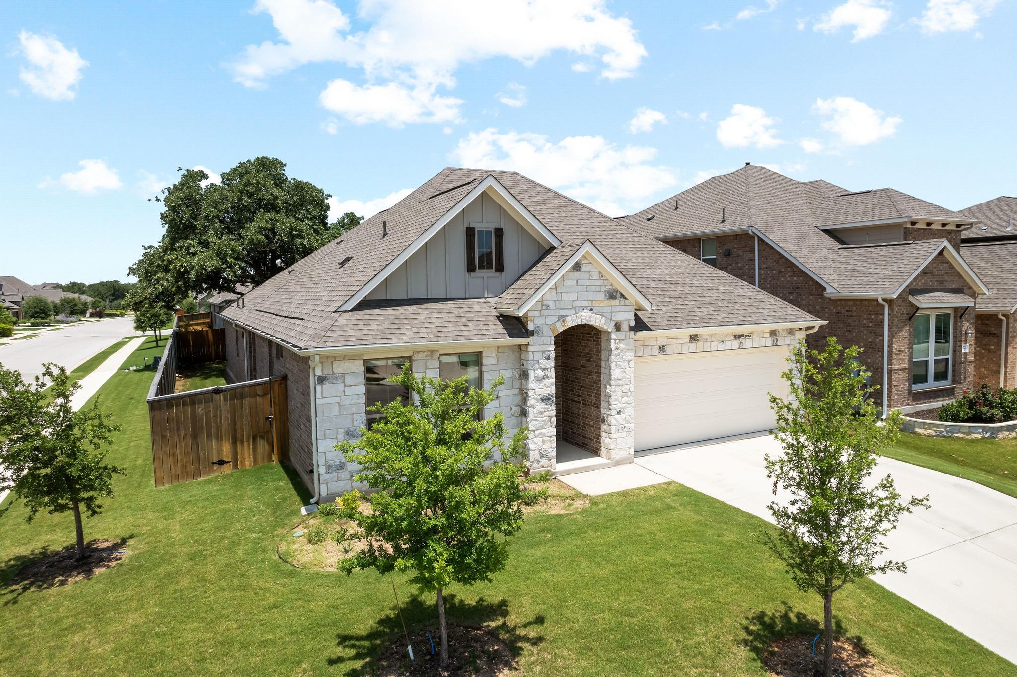 2209 Santa Isabella DR