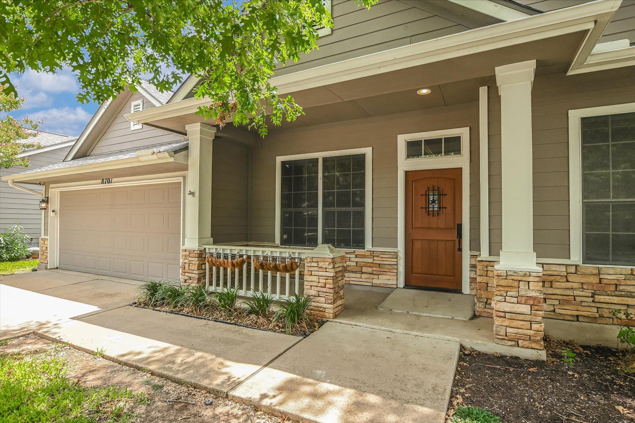 Austin, Texas 78757, United States, 3 Bedrooms Bedrooms, ,2 BathroomsBathrooms,Residential,Active,168819