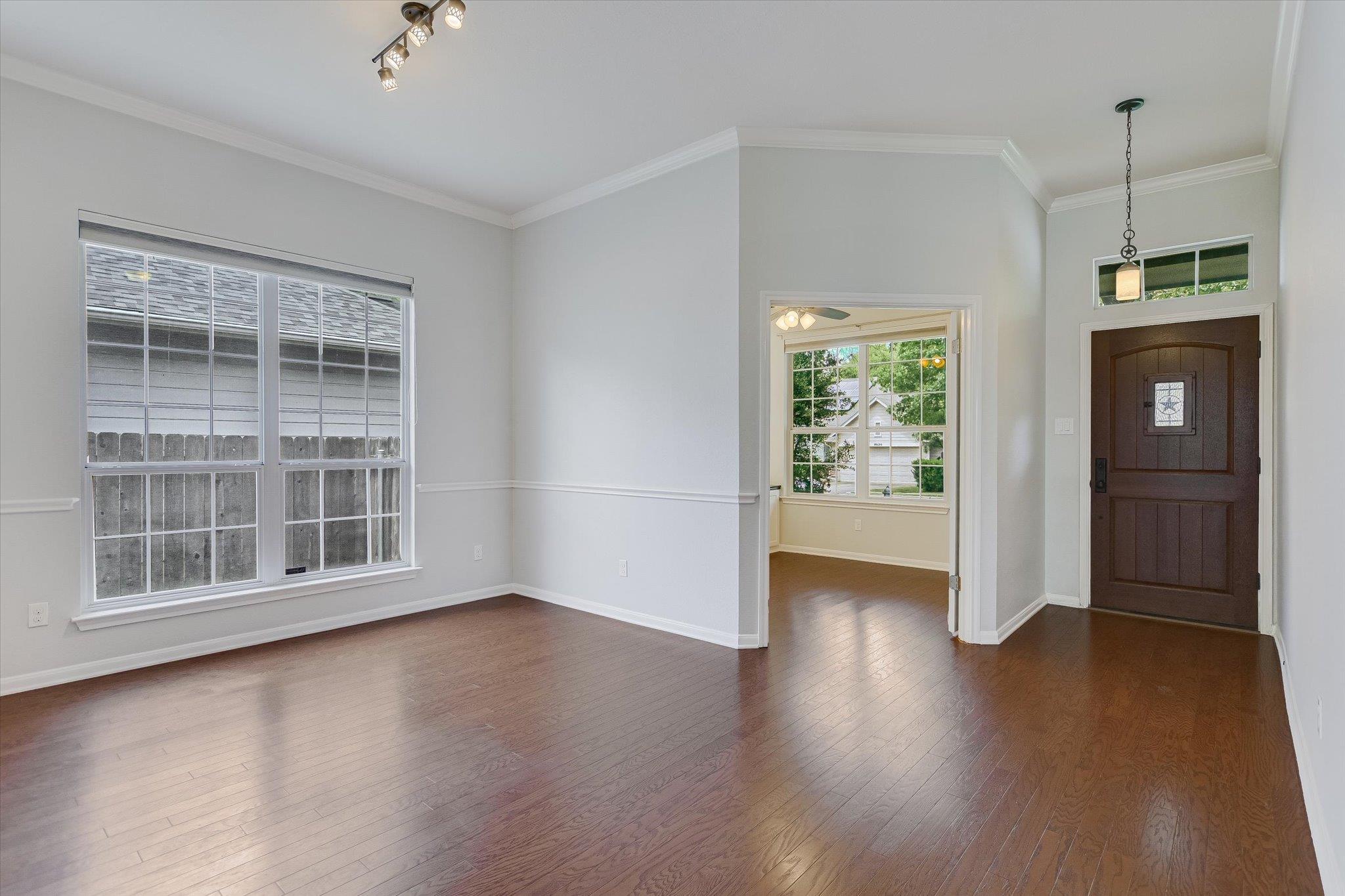 Austin, Texas 78757, United States, 3 Bedrooms Bedrooms, ,2 BathroomsBathrooms,Residential,Active,168819