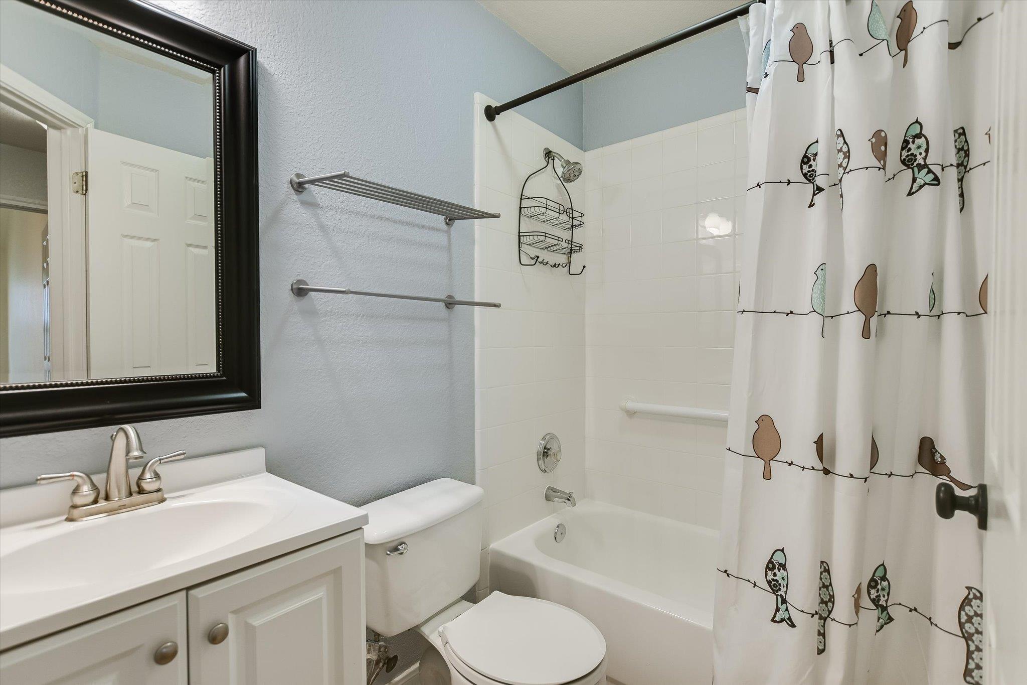 Austin, Texas 78757, United States, 3 Bedrooms Bedrooms, ,2 BathroomsBathrooms,Residential,Active,168819