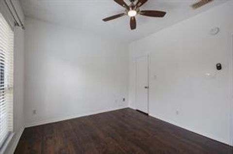 Tiny photo for 1910 Robbins PL #301, Austin, TX 78705 (MLS # 8930005)