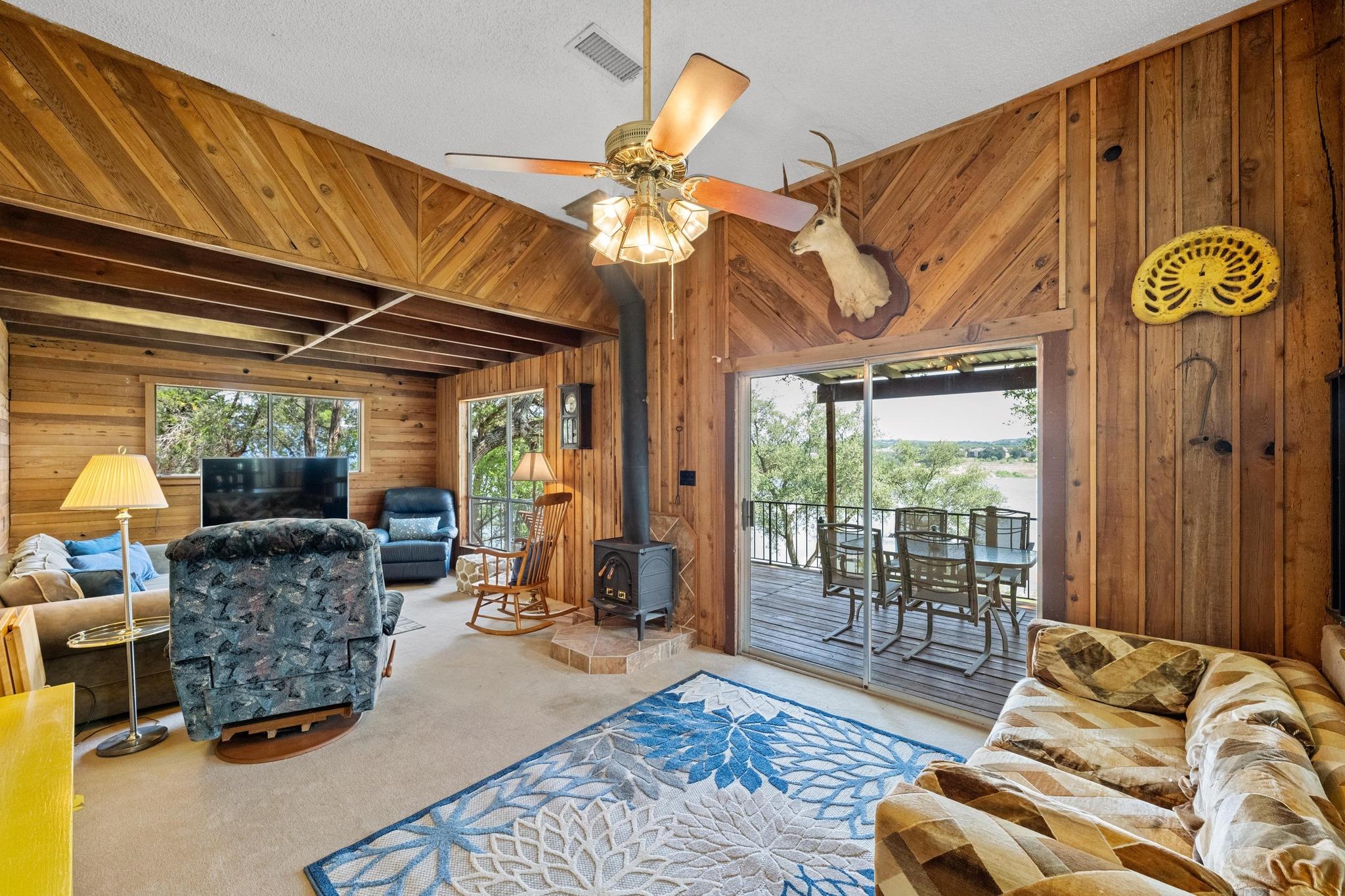 20926 W Lakeshore DR