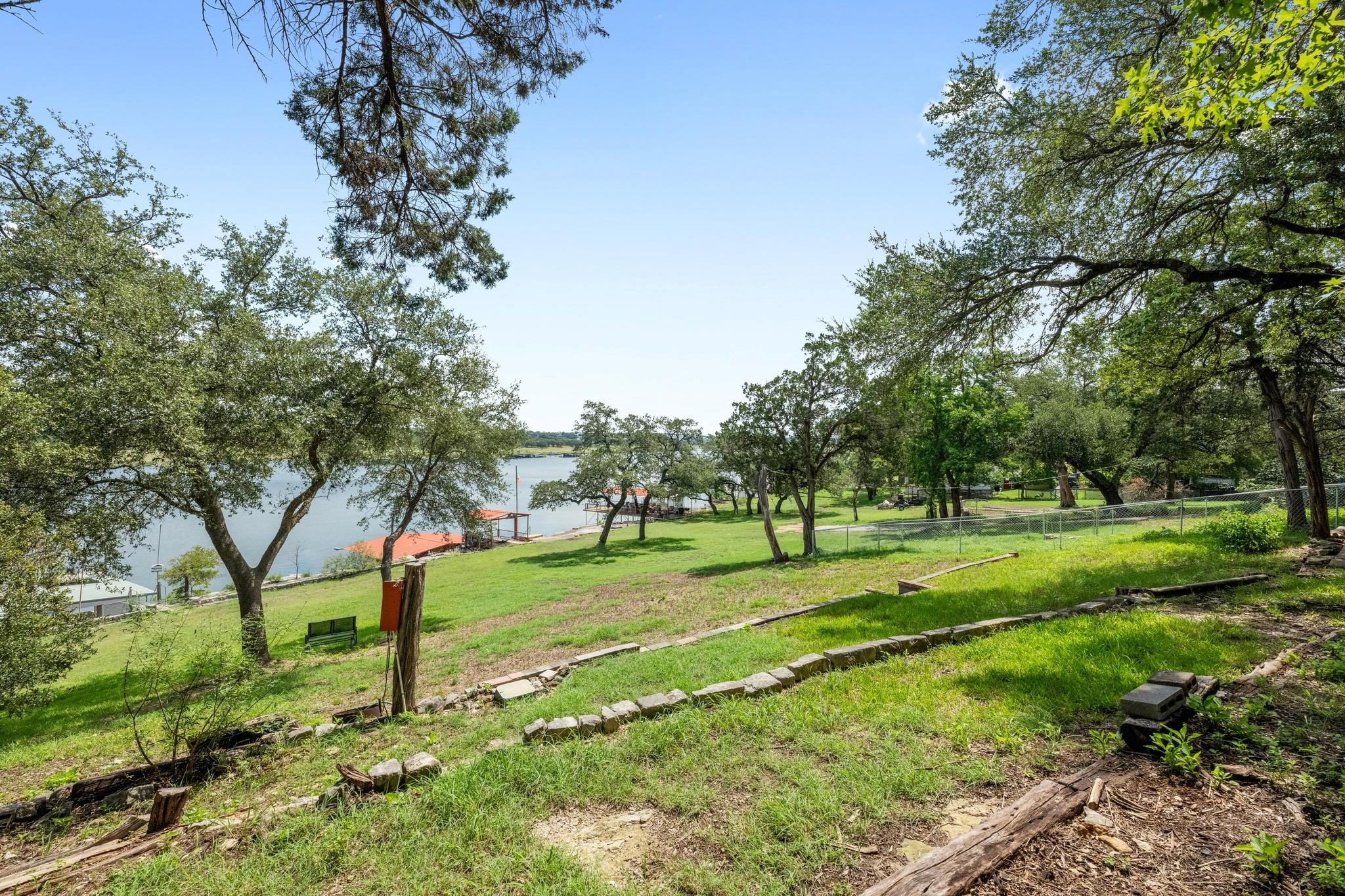 20926 W Lakeshore DR