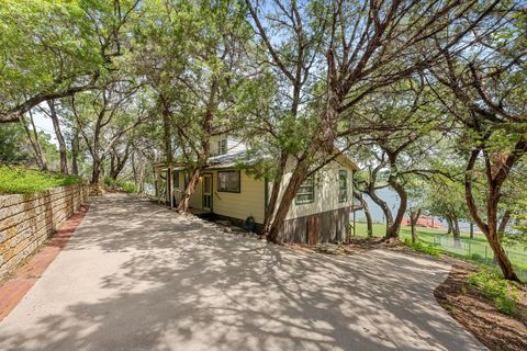 Tiny photo for 20926 W Lakeshore DR, Spicewood, TX 78669 (MLS # 5154180)
