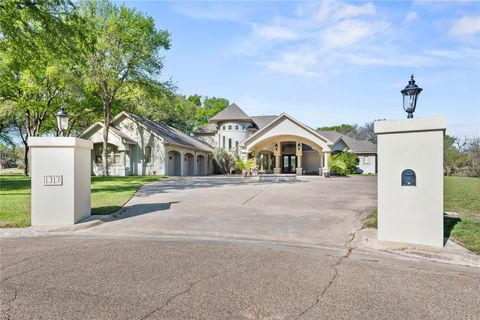 1317 Jack Nicklaus CIR Salado TX 76571
