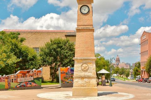 Tiny photo for 800 Embassy DR #602, Austin, TX 78702 (MLS # 1864056)