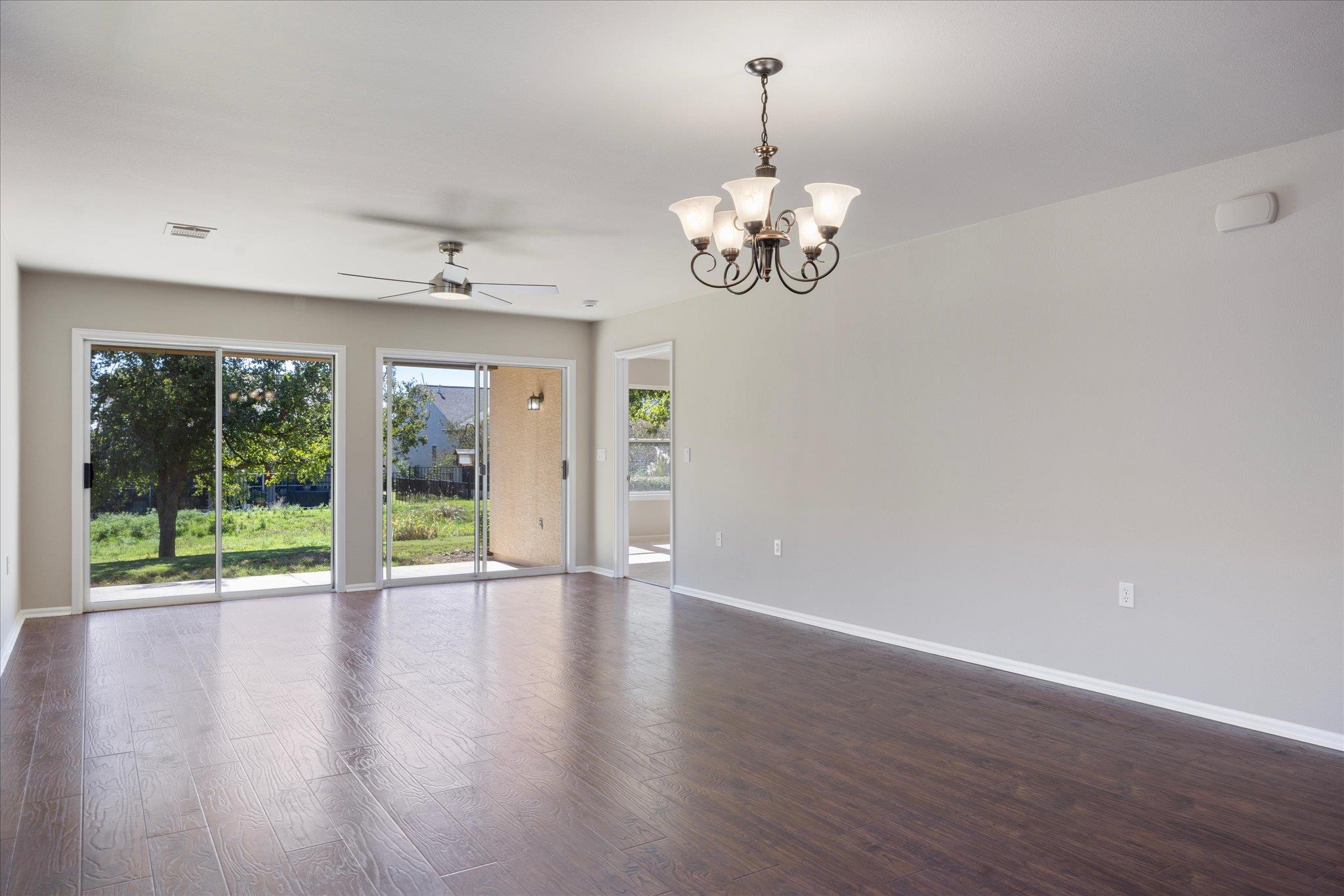 209 Salt Creek LN