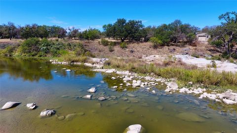 124 W Impala RD Llano TX 78643