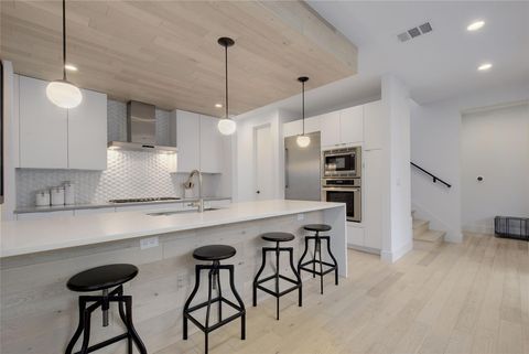 Tiny photo for 3021 Fontana DR #A, Austin, TX 78704 (MLS # 1454090)