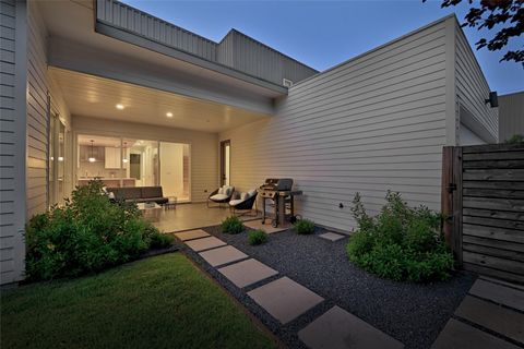 Tiny photo for 3021 Fontana DR #A, Austin, TX 78704 (MLS # 1454090)