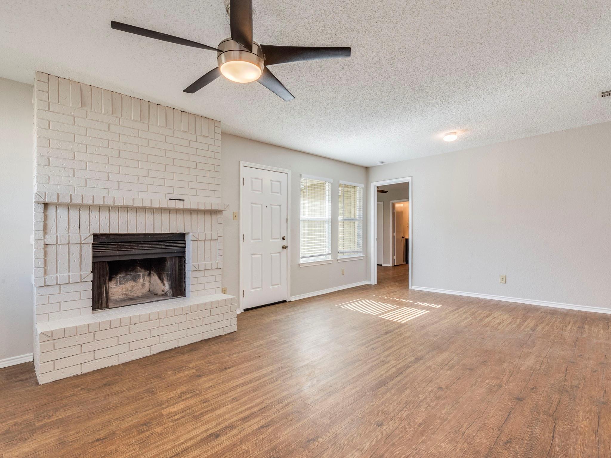 Photo 1 of 24 — 1110 Hyridge ST, Round Rock, TX 78664