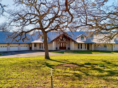 3082 County Road 446 Thorndale TX 76577