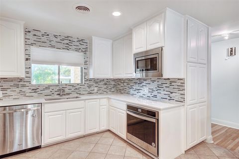 Tiny photo for 4914 Strass DR, Austin, TX 78731 (MLS # 5693332)