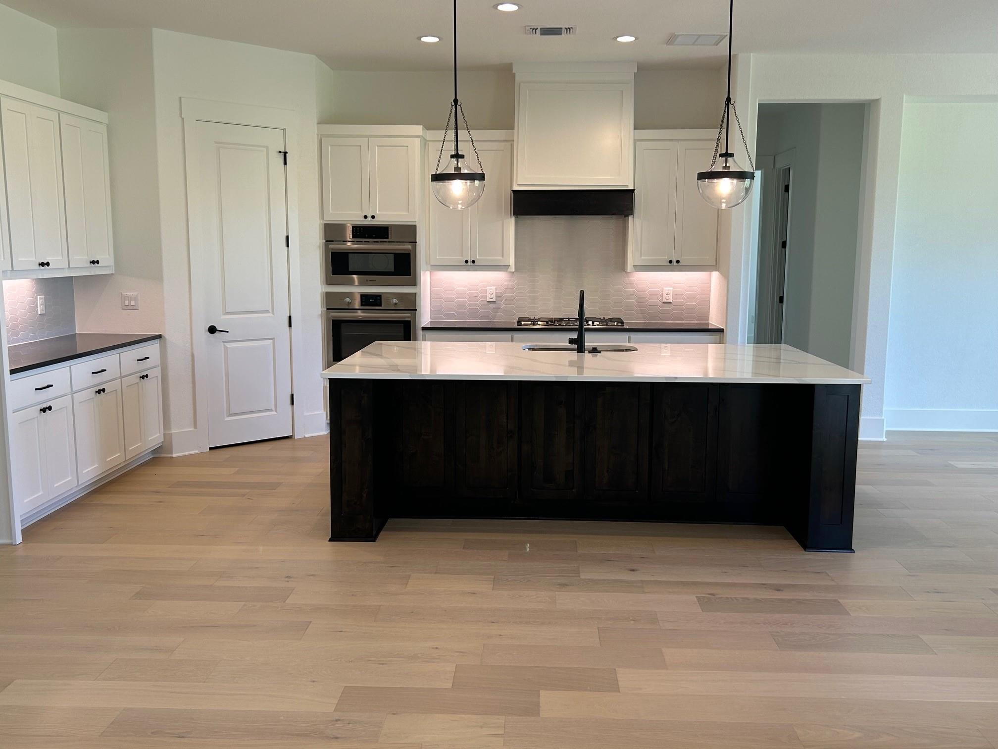 237 Lazy Creek DR