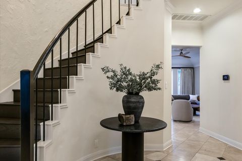 Tiny photo for 1703 Brookhaven DR, Austin, TX 78704 (MLS # 8257710)
