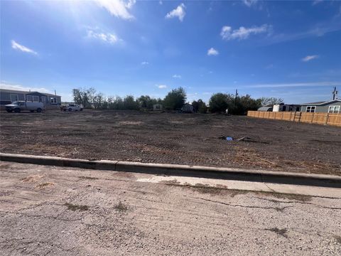 706 E Pecan ST Granger TX 76530