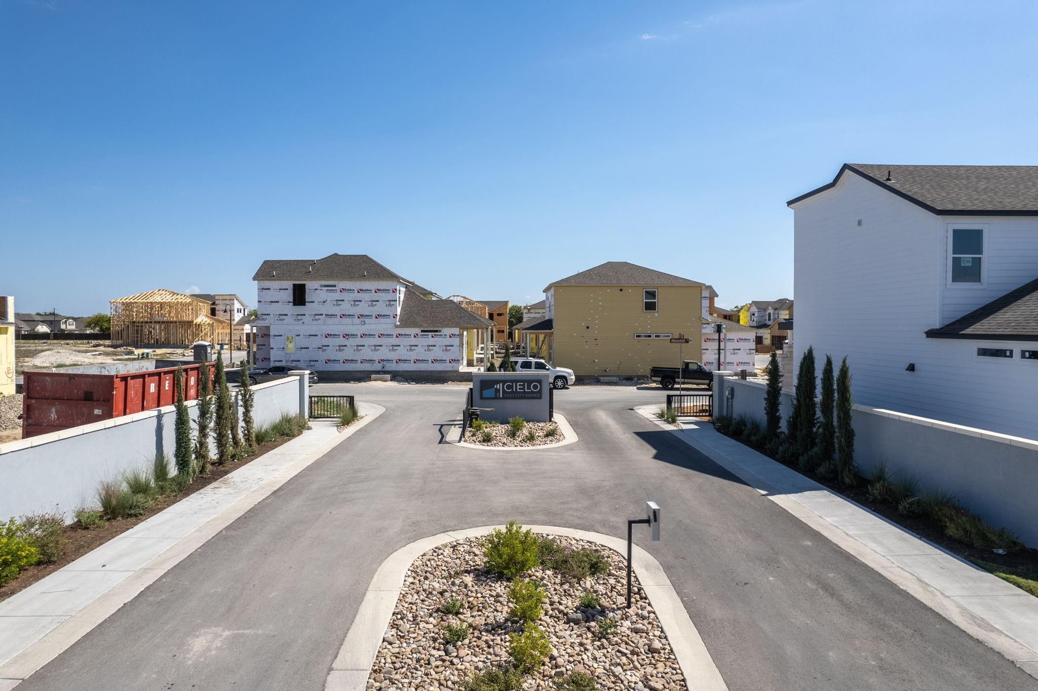 2301 Castillo DR