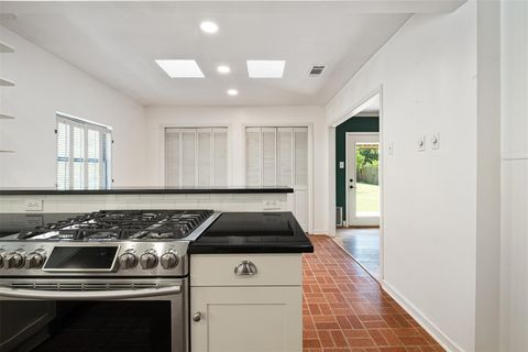 Tiny photo for 1804 Cullen Ave, Austin, TX 78757 (MLS # 3739917)
