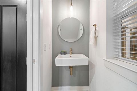 Tiny photo for 2624 Metcalfe RD #10, Austin, TX 78741 (MLS # 1835171)