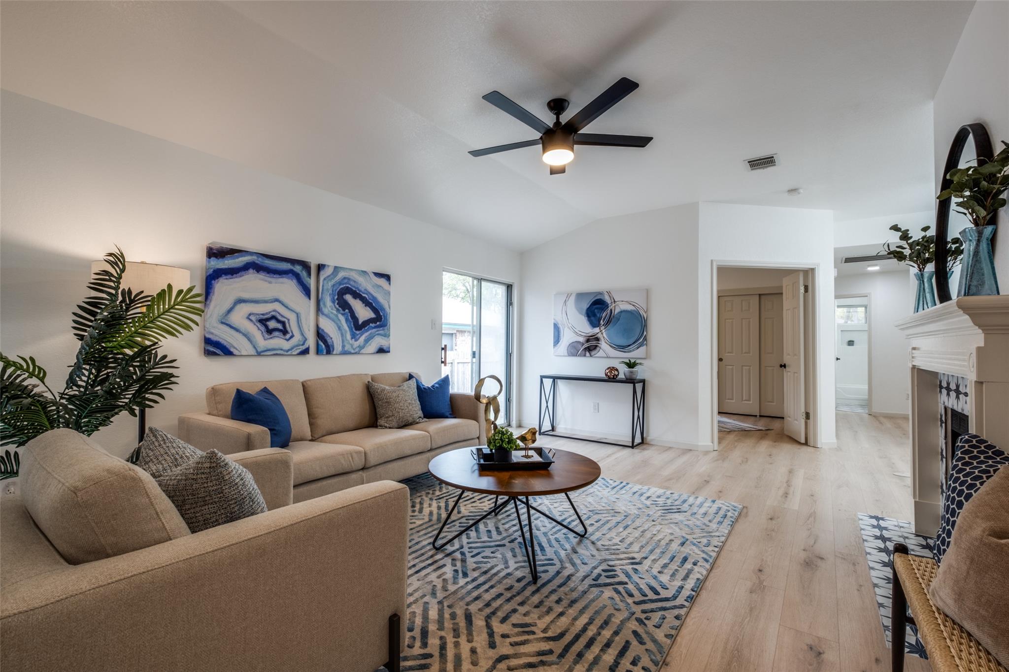 1213 Darless DR