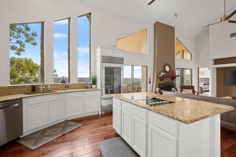 Tiny photo for 13902 Panorama DR, Austin, TX 78732 (MLS # 6462232)