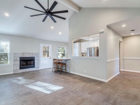 1008 Riviera DR Cedar Park TX 78613