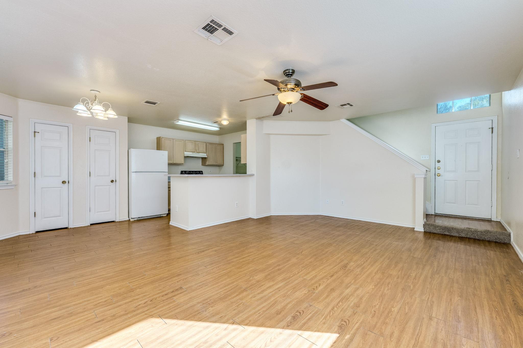 844-846 Sagewood TRL