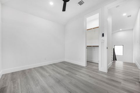 Tiny photo for 303 W Lane Ave, Manor, TX 78653 (MLS # 8245331)