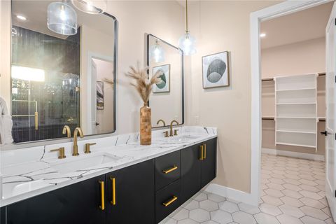 Tiny photo for 303 W Lane Ave, Manor, TX 78653 (MLS # 8245331)