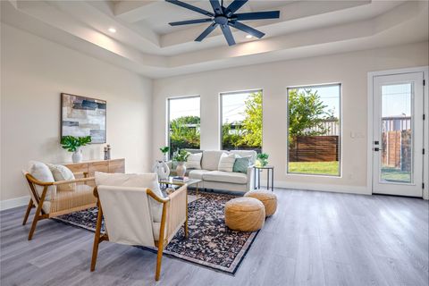 Tiny photo for 303 W Lane Ave, Manor, TX 78653 (MLS # 8245331)